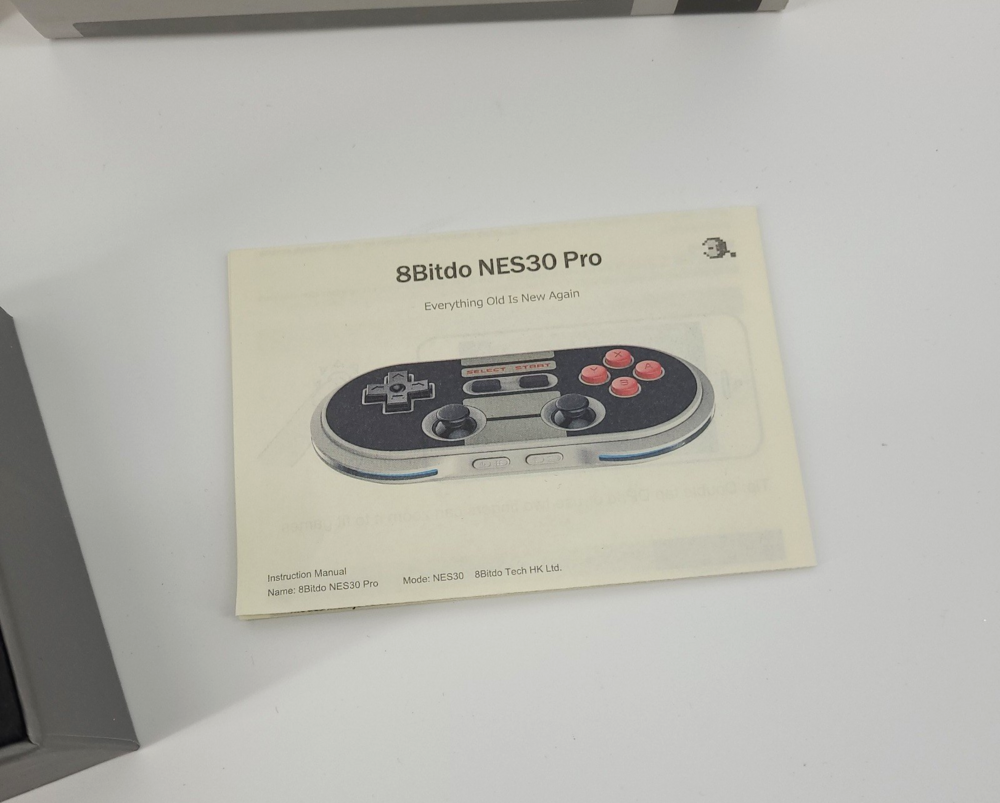 8Bitdo NES30 Pro Wireless Bluetooth Controller Gamepad PC Android Mac Boxed - Picture 6 of 14